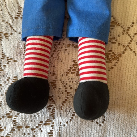 ❤️ Raggedy Andy Doll; Adorable! Perfect for Play, Room or “Under the Tree” Decor - Picture 7 of 9